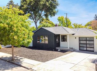 2716 Valley Center Dr, Santa Rosa, CA 95405