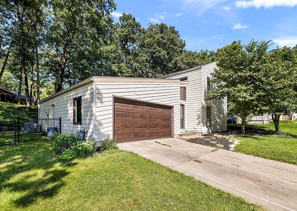 1st image of 473 Timber Dr