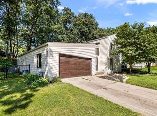 473 Timber Dr, Decatur, IL 62521