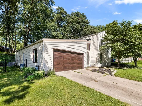 473 Timber Dr, Decatur, IL 62521