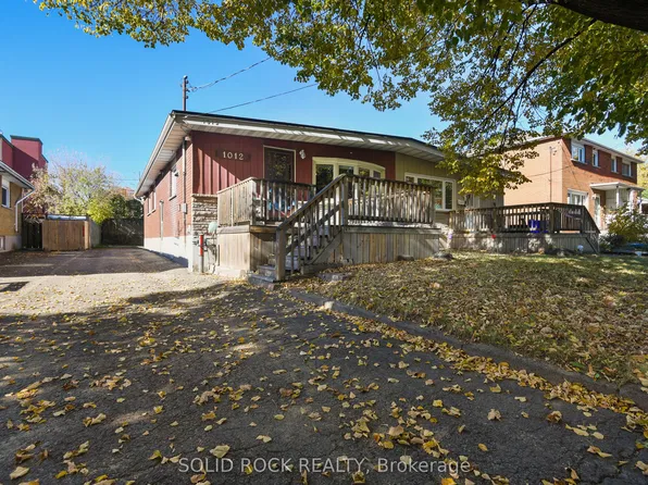 1012 Panet St, Ottawa, ON K1Z 6E9