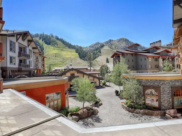 1850 Village South Rd #4-212, Olympic Valley, CA 96146
