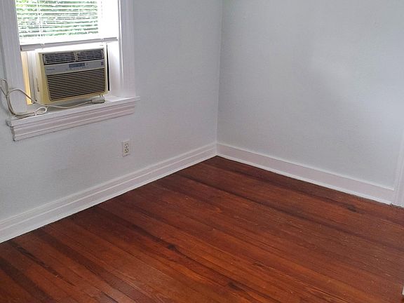 5th image of 3304 18th St N APT 2