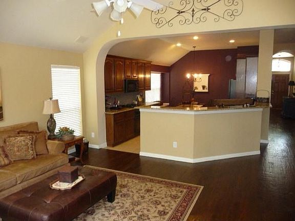 3rd image of 3116 Sheryl Dr