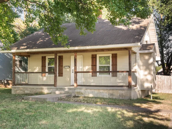 1034 N Clay Avenue, Springfield, MO 65802
