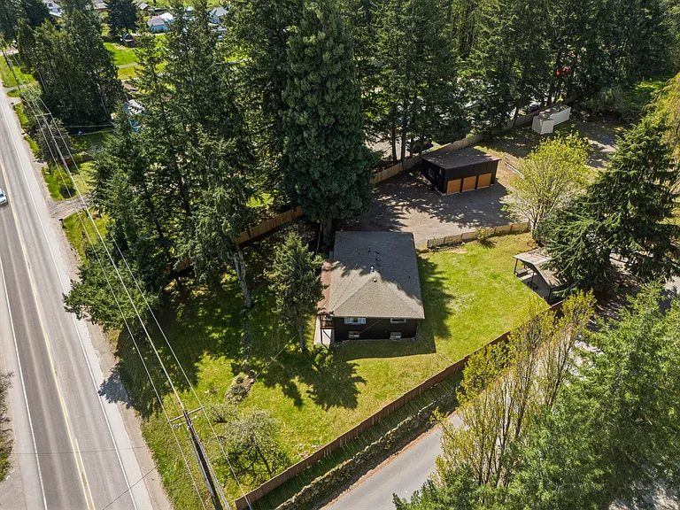 1366 SE High Ridge Ct — Photo 4