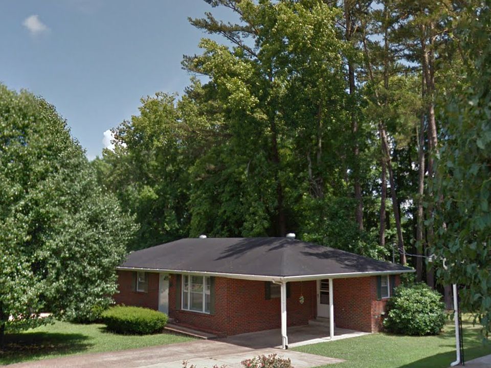 1st image of 108 Parkway Dr