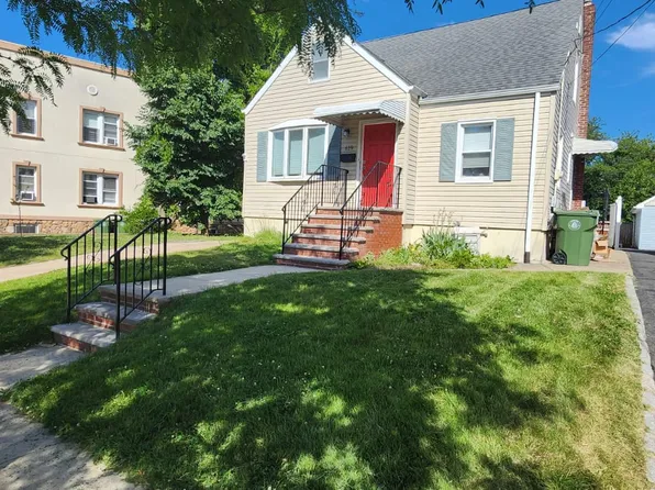 619 W Blancke St, Linden, NJ 07036