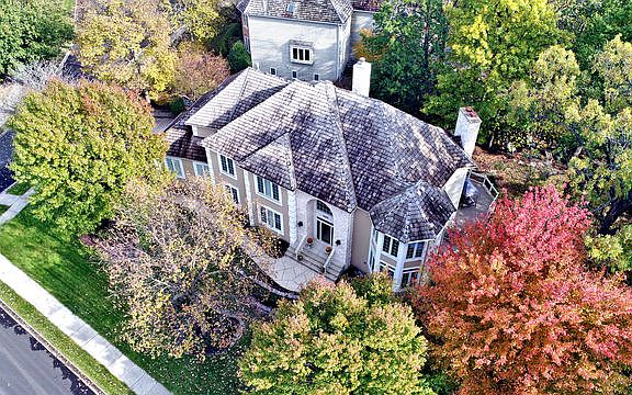 2nd image of 2232 River Woods Dr