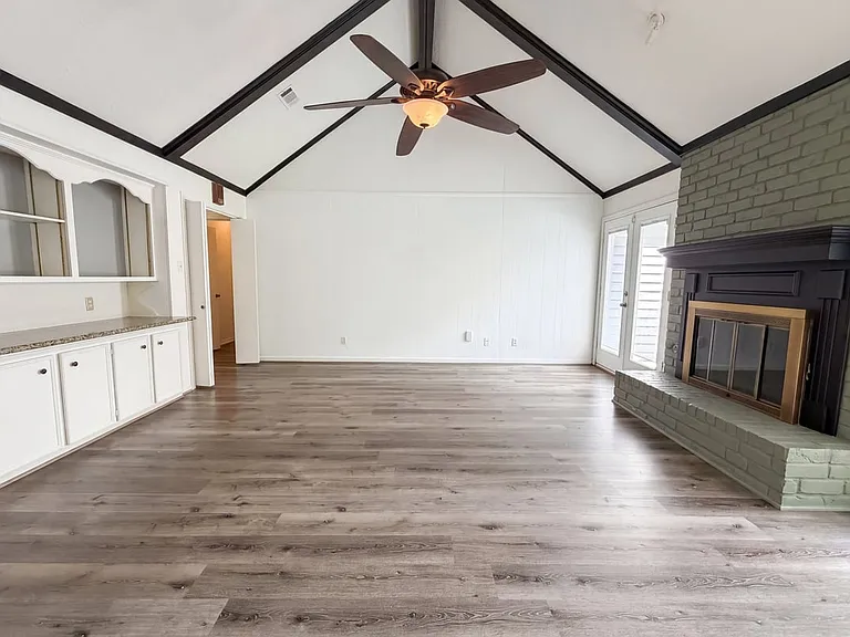 7802 Bideford Ln — Photo 1