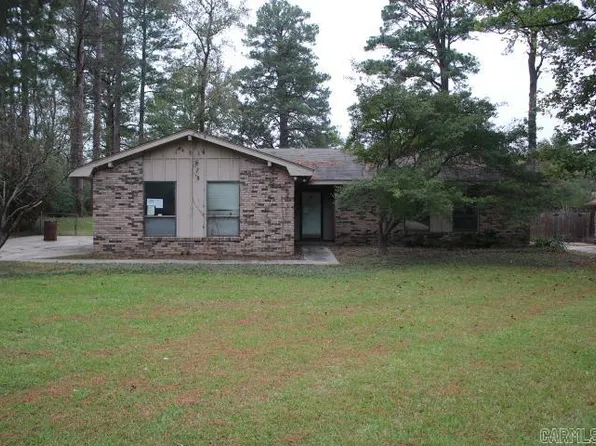 7507 S Pinewood Dr, Pine Bluff, AR 71603