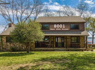 8001 W 68th St, Grove, OK 74344