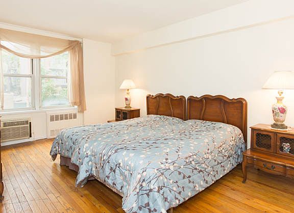 3rd image of 2736 Independence Ave APT 3K