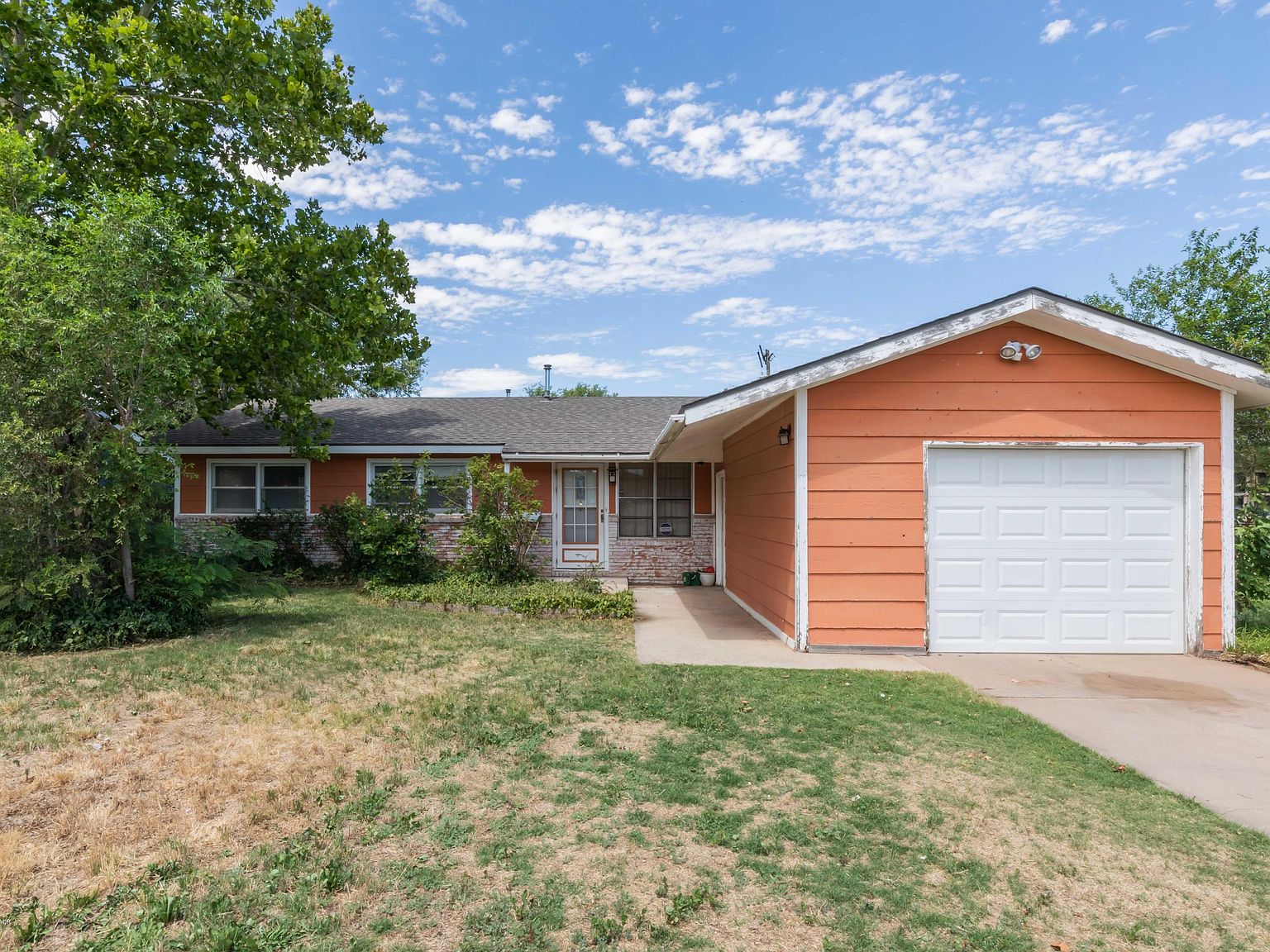 2208 S Bivins St, Amarillo, TX 79103 Zillow