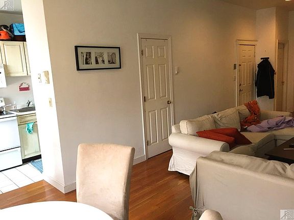 3rd image of A1742 Washington St #3
