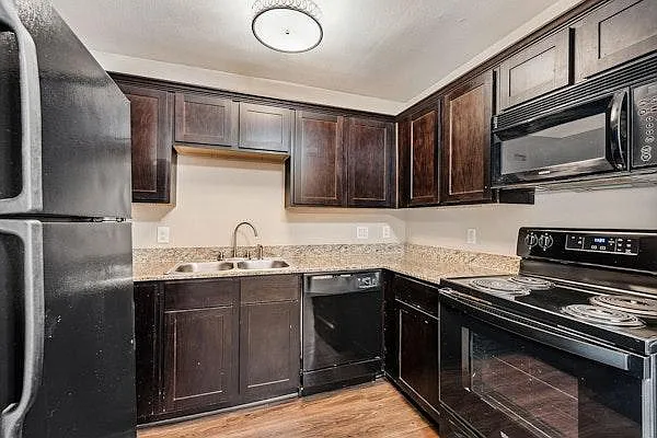 427 W. 16th