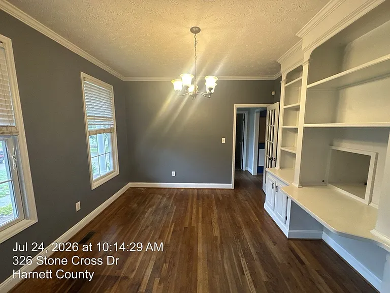 326 Stone Cross Dr — Photo 10
