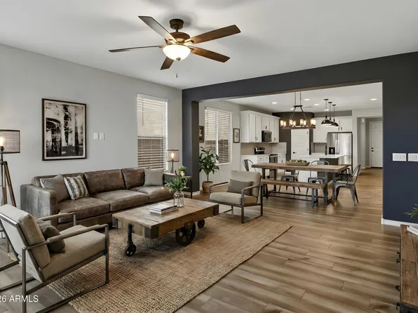 32300 N DAYLIGHT Drive, San Tan Valley, AZ 85144