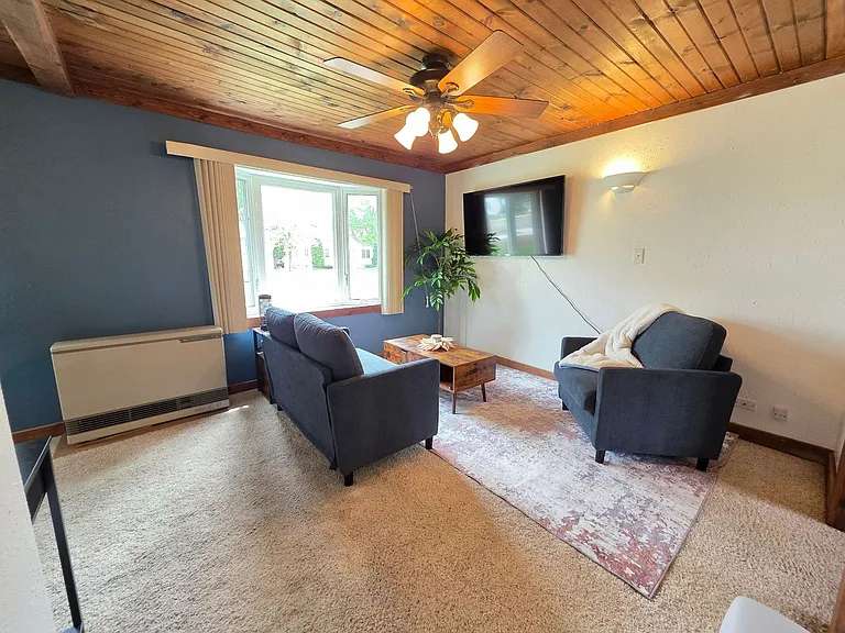 840 Lincoln St — Photo 22