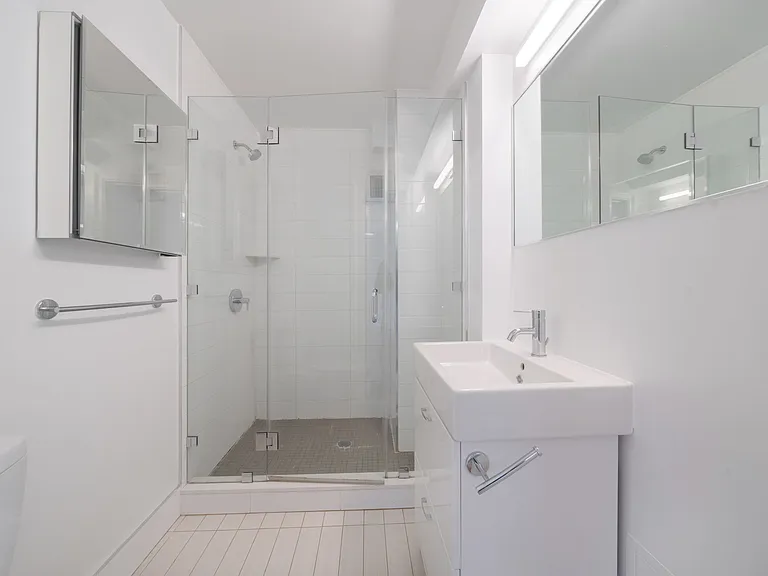 400 E 57th St #19D — Photo 6