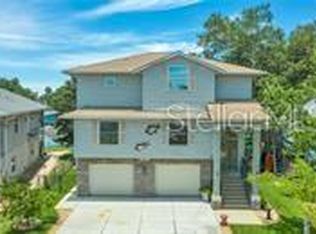 5361 Circle Dr, Weeki Wachee, FL 34607