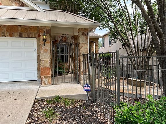 2nd image of 3008 Heathmount Dr