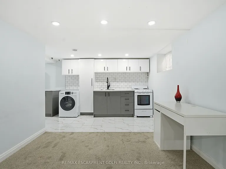 4849 Willmott St #LOWER — Photo 4