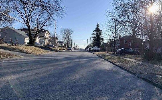5th image of 6517 Whitney Ave