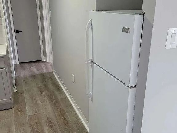 5th image of 615 E Main St #10