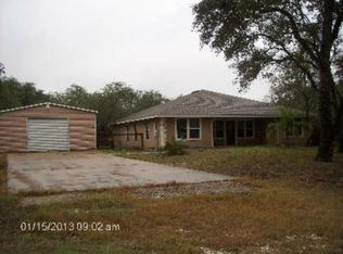 212 S Burton St, Rockport, TX 78382