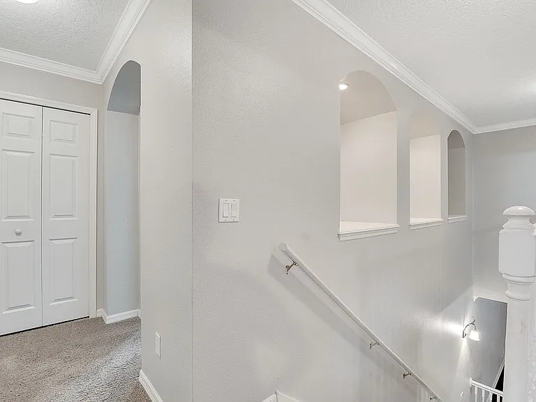 6607 Earthgold Dr — Photo 46