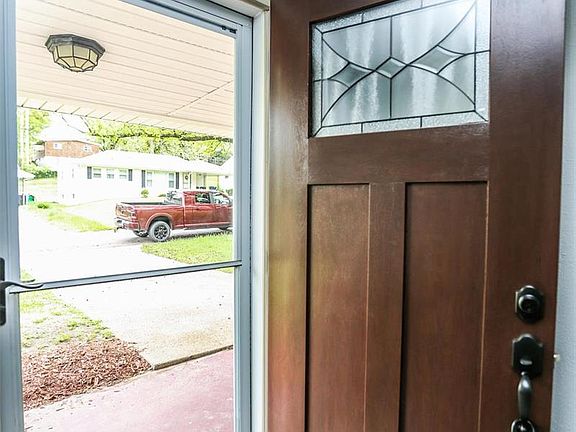 4th image of 2055 Wilbert Dr