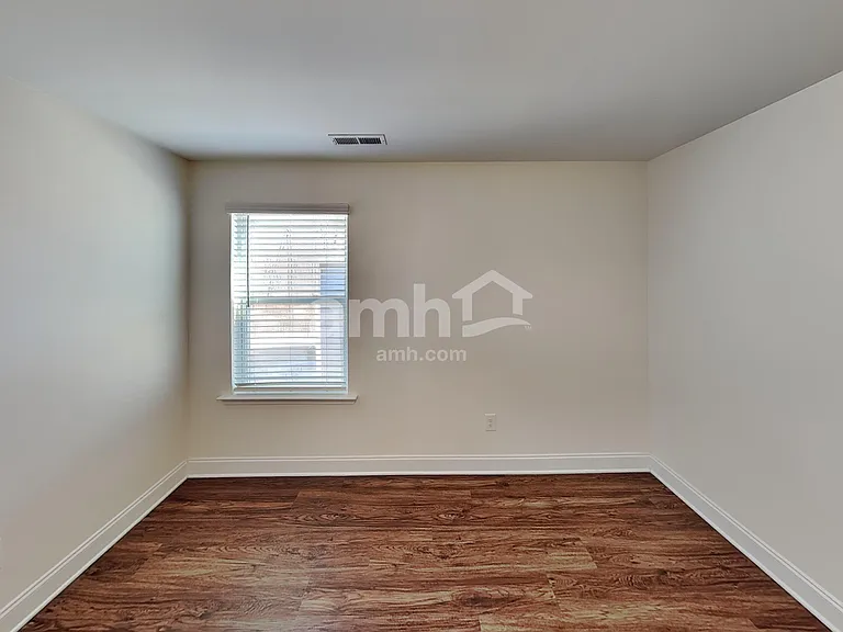 2328 Campbell Cove Ct — Photo 19