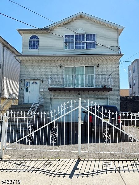 1st image of 92 E Bigelow St