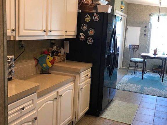 4th image of 1938 Nathan Ln