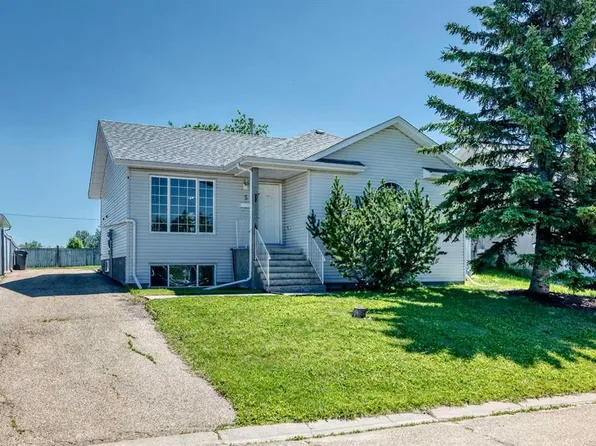 5 W 23 Avenue Close, Bowden, AB T0M 0K0