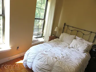 Rented by Rennit Inc.