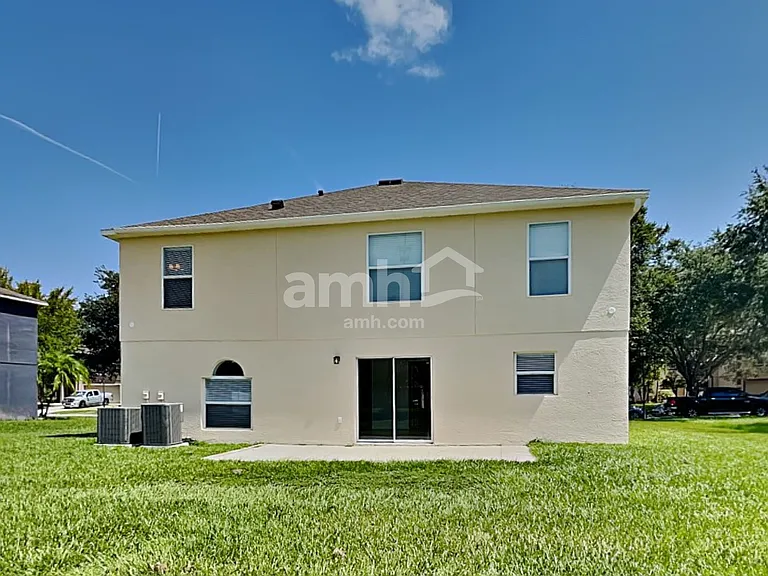715 Valrico Hills Ln — Photo 21