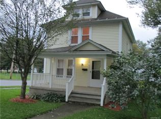 2 Buell St, Akron, NY 14001