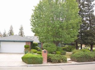 6404 N Safford Ave, Fresno, CA