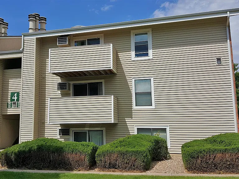 10150 E Virginia Ave #4 — Photo 8