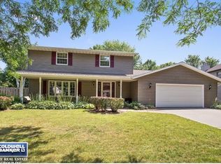 2730 Old Coach Rd, Green Bay, WI 54302