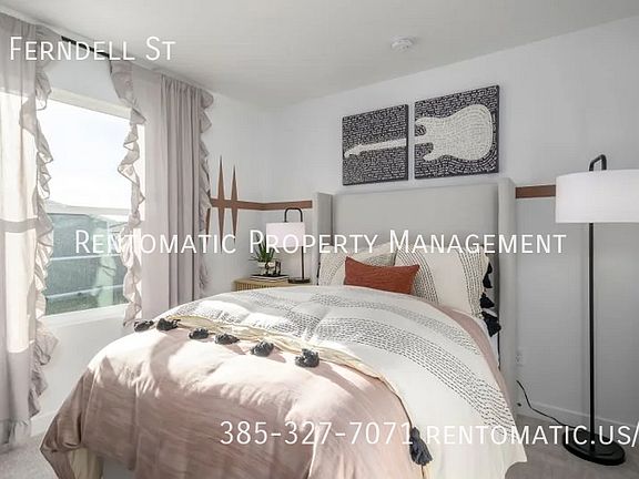 5th image of 111 E Ferndell St
