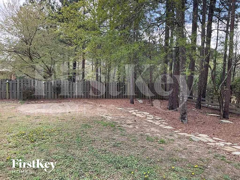 1074 Nathan Mauldin Dr — Photo 28