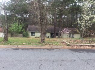 691 Brighton Dr, Lawrenceville, GA 30043