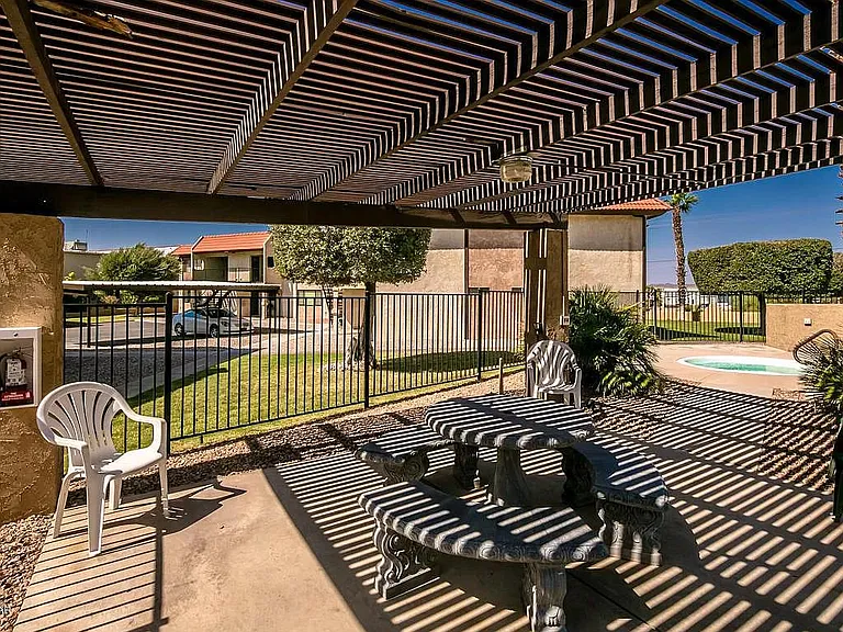 363 Lake Havasu Ave N #D — Photo 37