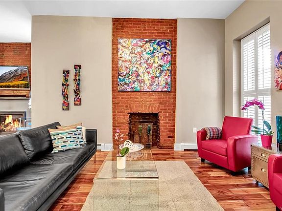 4th image of 509 Virginia St