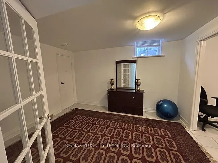 45 Jimston Dr #BASEMENT — Photo 13