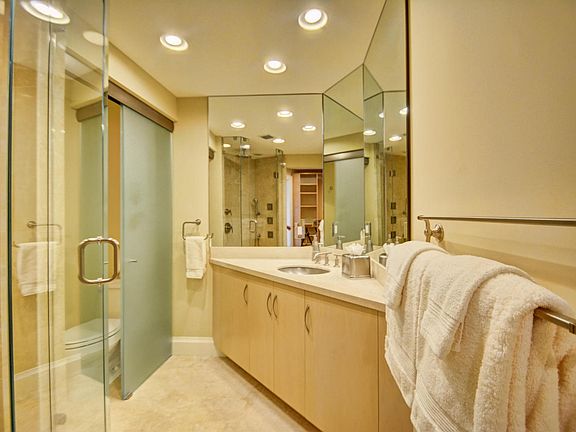 5th image of 86 Macfarlane Dr APT 10G