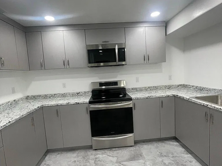 9413 S 1860 W — Photo 14